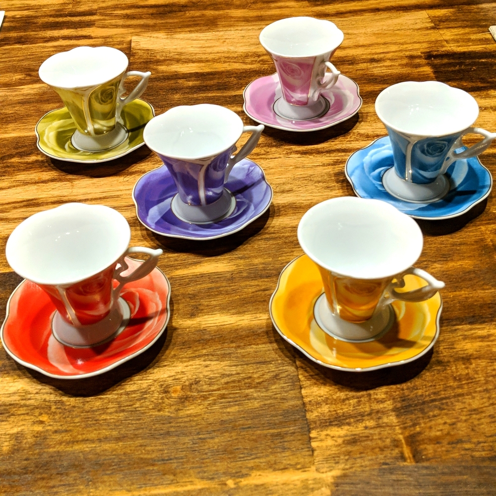 YMM Napoli espresso cups and saucers. Set of 6